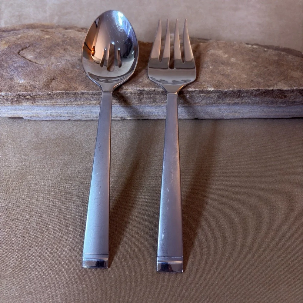 Oneida Stainless Steel Moda 2-Piece Salad Serving Set (68)